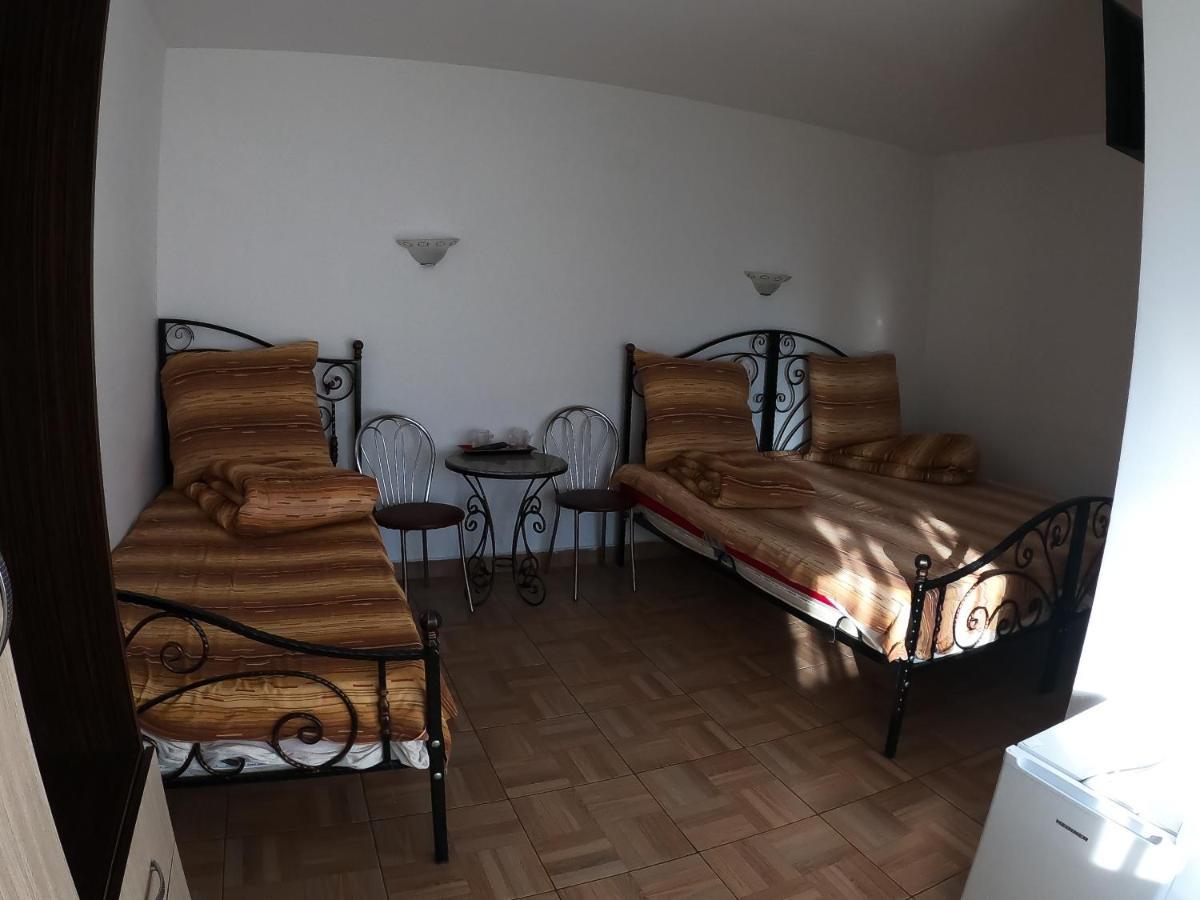 Motel Aris Meridian Karácsonkő Kültér fotó