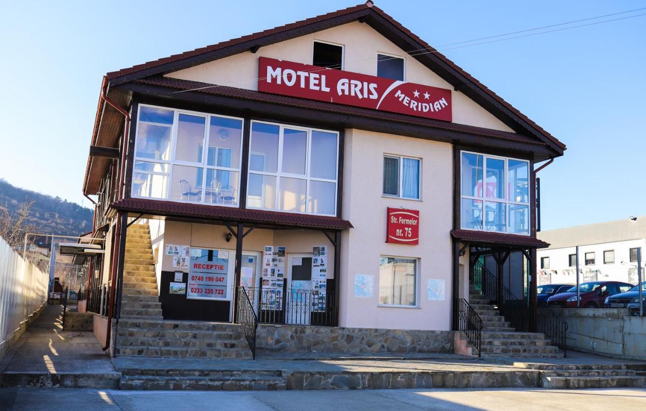 Motel Aris Meridian Karácsonkő Kültér fotó