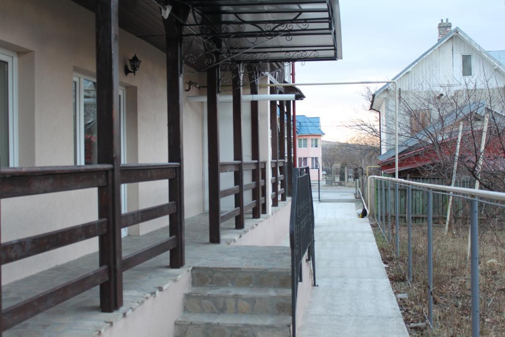 Motel Aris Meridian Karácsonkő Kültér fotó